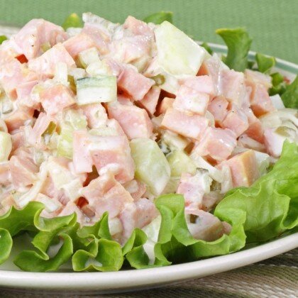 Салат с сыром