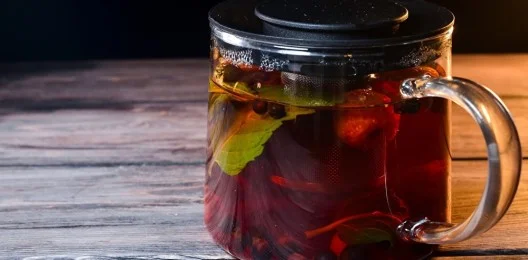 Черная смородина с мятой