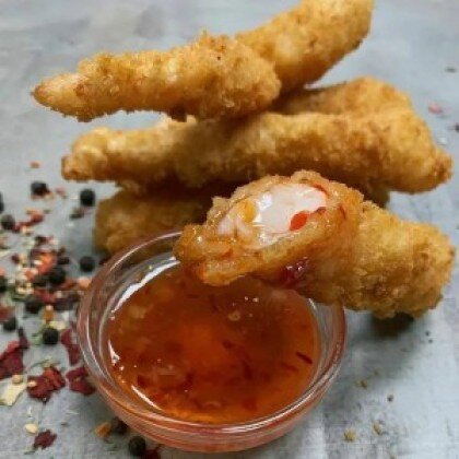 Хрустящие креветки с соусом свит чили