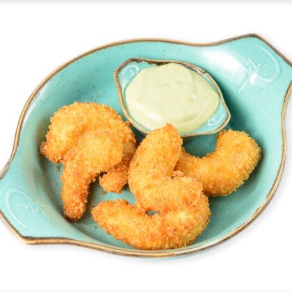 Креветки в хрустящей панировке в сливочном соусе васаби