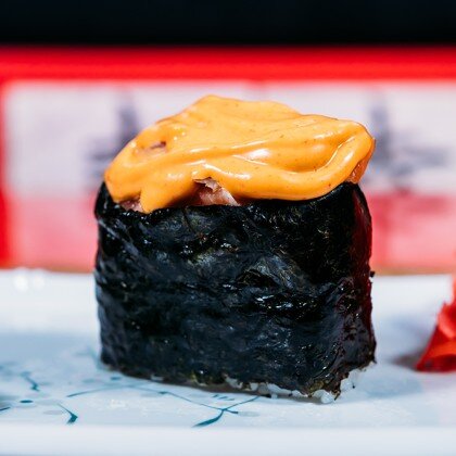 Суши «Спайс сяке»