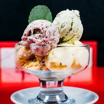 Пломбир «Сливочная клубника»