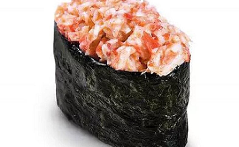 Спайси суши с беконом