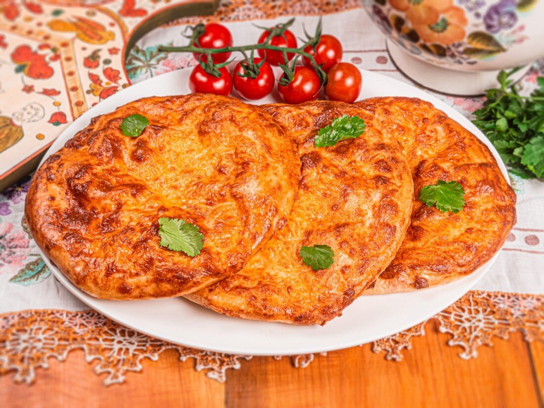 Хачапури с доставкой - купить по низкой цене в Монастырской пекарне