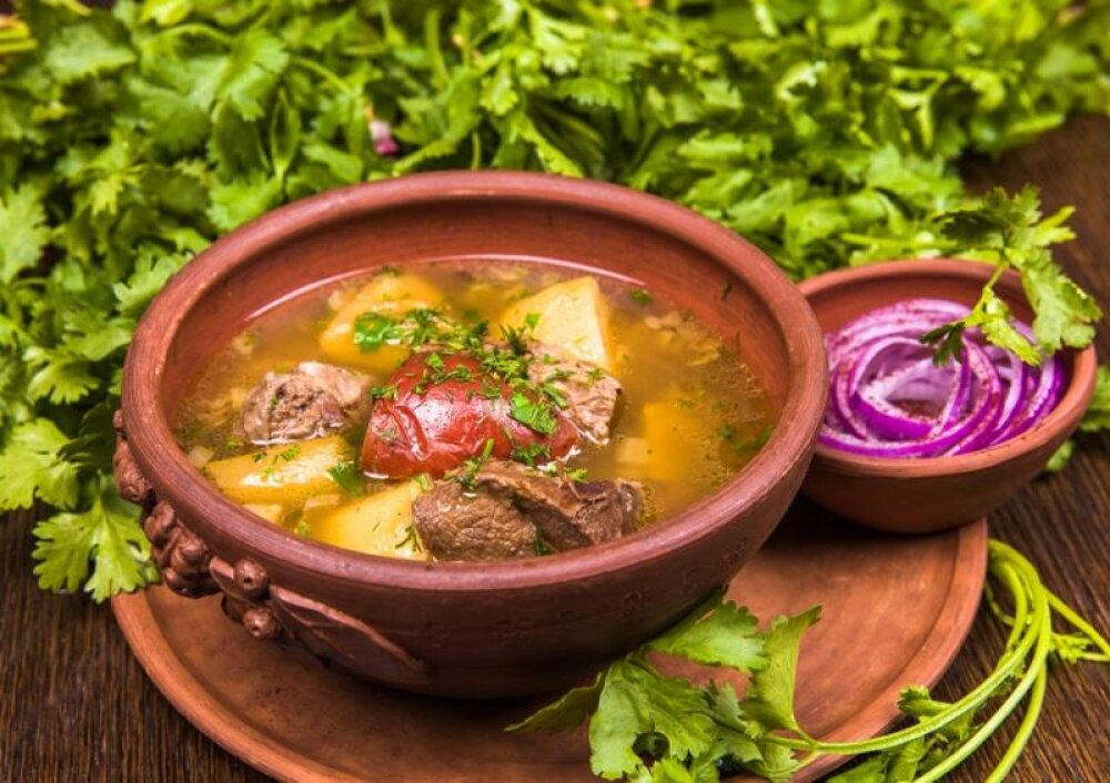 Шурпа из баранины рецепт с картошкой. Азербайджанский суп пити. Пити бозбаш. Шурпа бозбаш. Кюфта бозбаш.