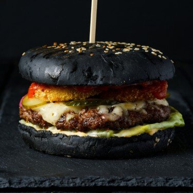 Бургер «Брусничный грязнуля»