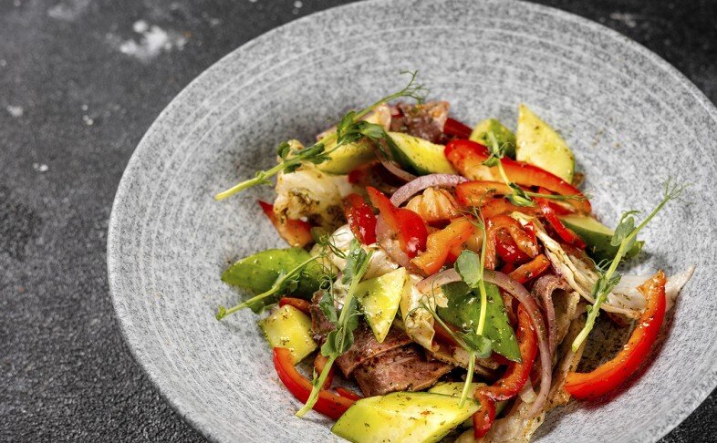 Салат с языком