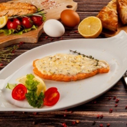 Семга, запеченная под лимонным майонезом