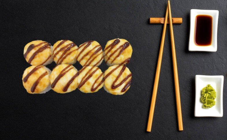 3507 Запеченный ролл Цезарь