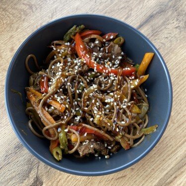 Соба с курицей/говядиной/с креветкой