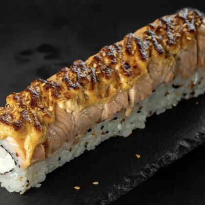 Филадельфия с лососем запечённая