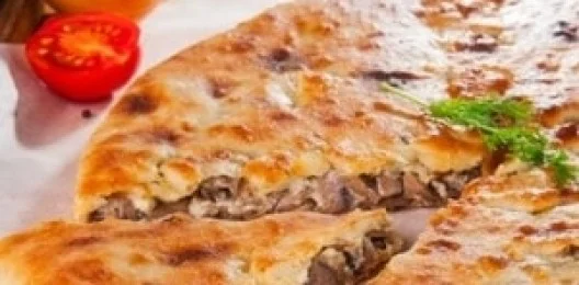Осетинский пирог с картошкой и грибами