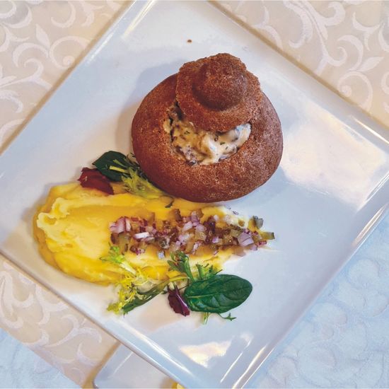 Бефстроганов с картофельным пюре