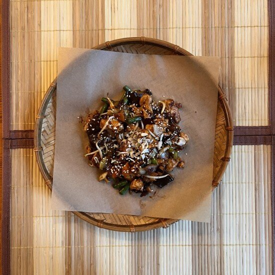 Курица Кун Бао