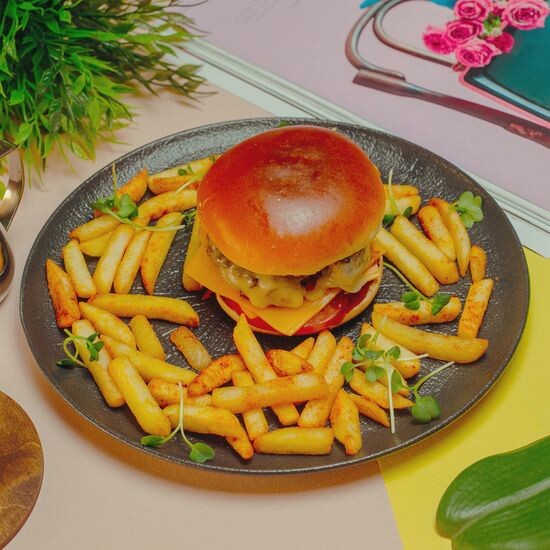 Сырный бургер