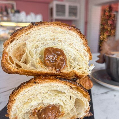 Круассан со СГУЩЕНкой