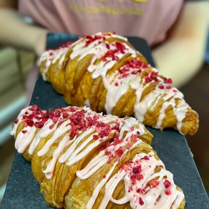 Круассан с МАЛИНой