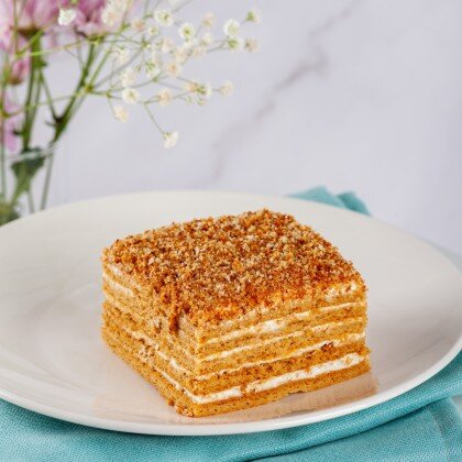 Пирожное "Сметанник"