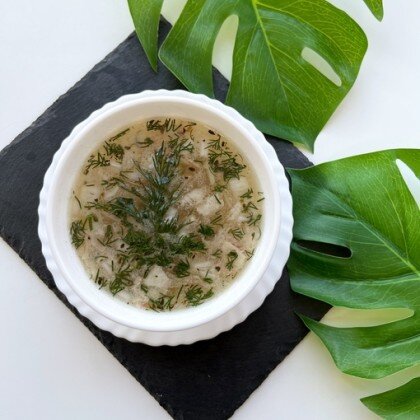 Куриный суп с луком-порей