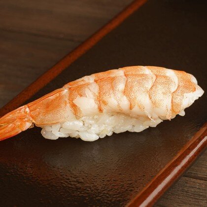 Суши с креветкой