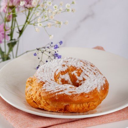 Кольцо с творогом и малиной