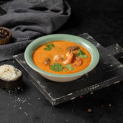 Том ям с креветками