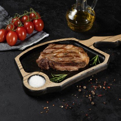 Стейк из cвинoй корейки