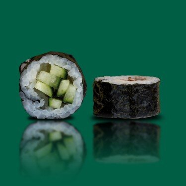 Ролл с огурцом