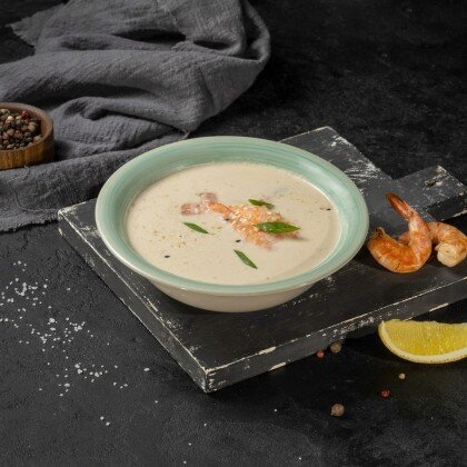 Сливочный суп с тигровыми креветками