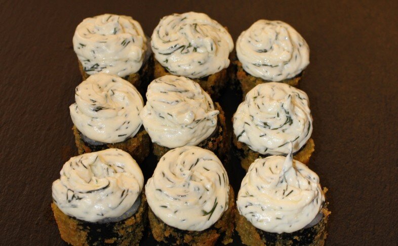 Хот ролл Сяке