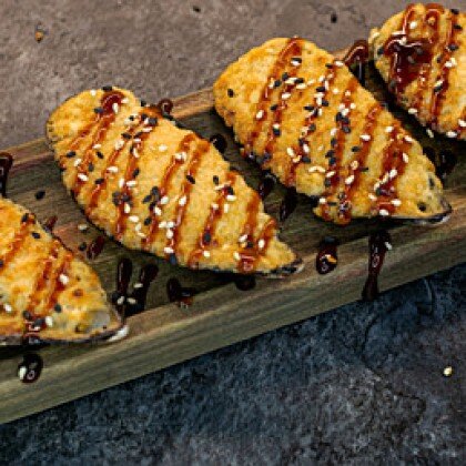 Запечённые мидии в сливочно-чесночным соусе