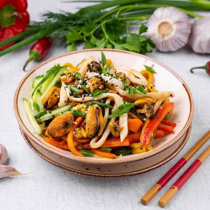 Удон с морепродуктами