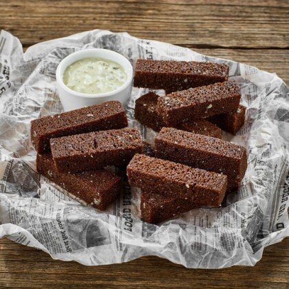 Гренки чесночные