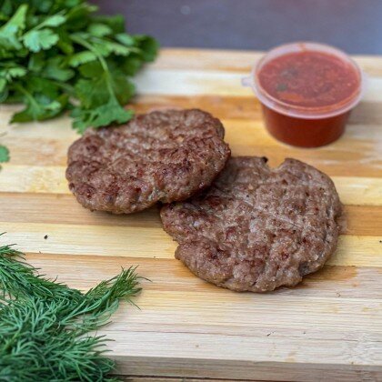 Мясные котлеты с зеленью (1шт)