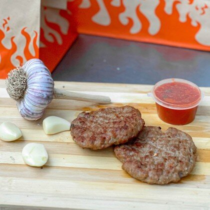 Мясные котлеты с чесноком (1шт)