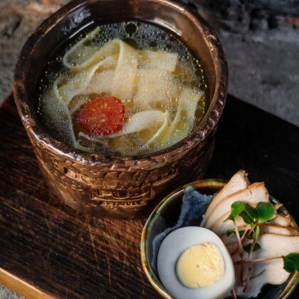 Куриный бульон с цыпленком