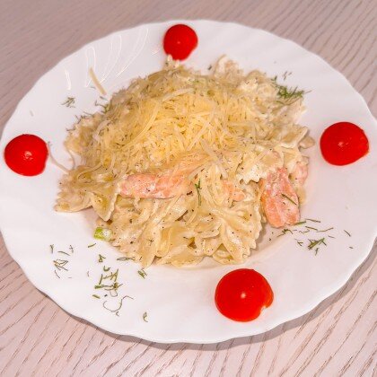 Фарфолле с лососем