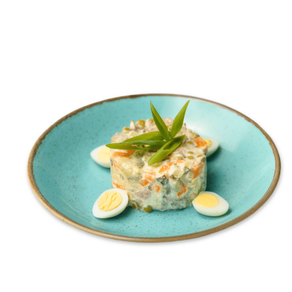 Салат оливье с говядиной