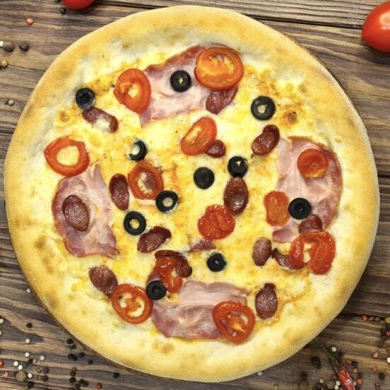 Пицца с бортиком "Бавария"