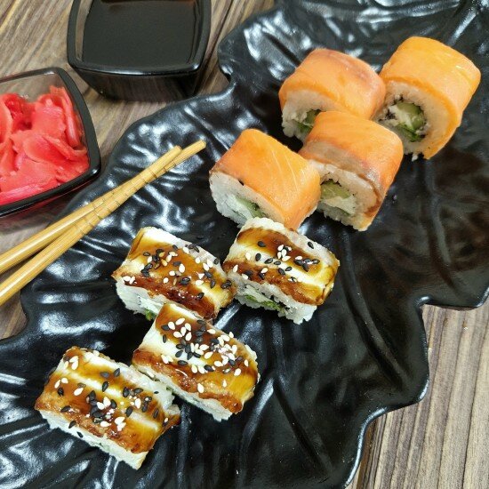 Роллы Филадельфия 50/50