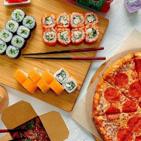 Сет "Рис и Тесто" 32 шт. + Пицца Пепперони