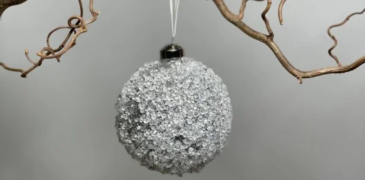 Серебристый шар