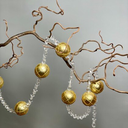 Гирлянда из бус (золотая)