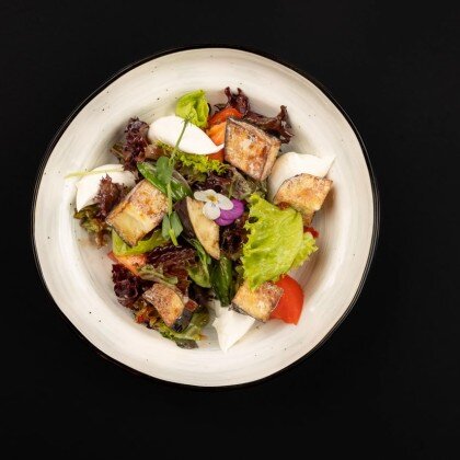 Салат с баклажанами