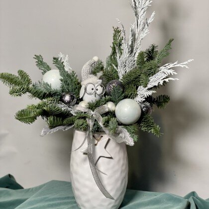 Композиция с нобилисом в вазе