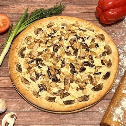 Пицца «Грибная с курицей»