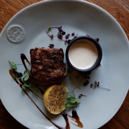 Вырезка говяжья с перечным соусом