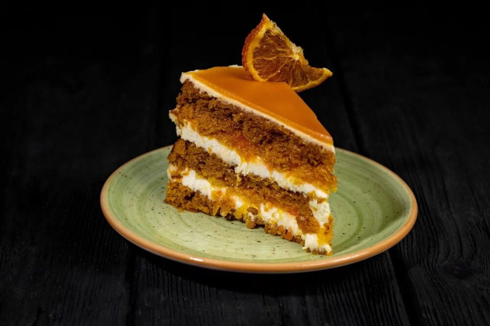 Торт «Морковный» с мандариновой карамелью