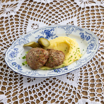 Котлеты из индейки, с картофельным пюре