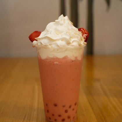 КЛУБНИКА СО СЛИВКАМИ 500 МЛ